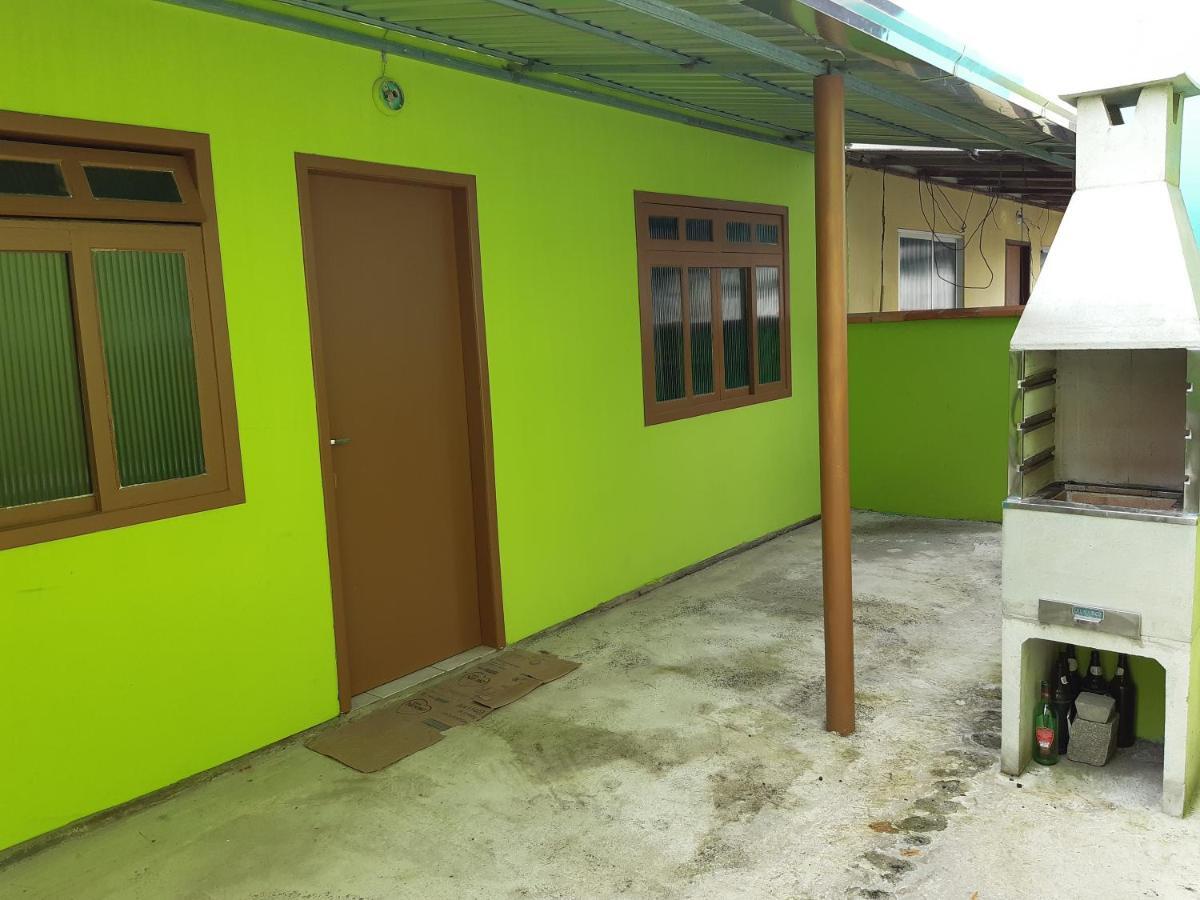 Joao Carlos Casas Kit 2 Verde Villa Penha  Kültér fotó