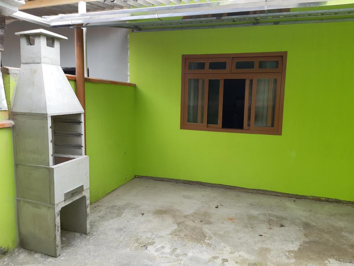 Joao Carlos Casas Kit 2 Verde Villa Penha  Kültér fotó
